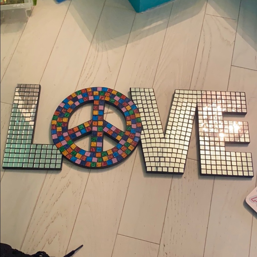 Love Wall Decor